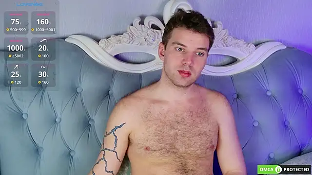 ArthurWhitee online show from April 2026 08:28:02 AM