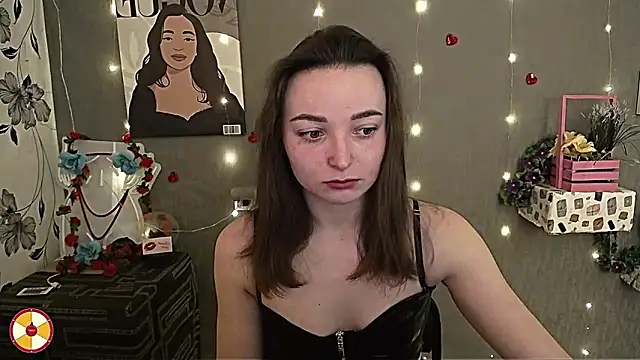  Barbie Kiss  online show from February 2025 06:25:02 AM