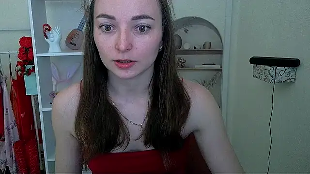  Barbie Kiss  online show from May 2026 06:42:01 AM