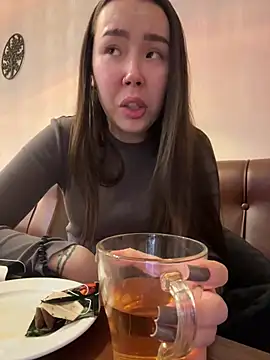 Asian Asami online show from January 2025 03:33:01 PM