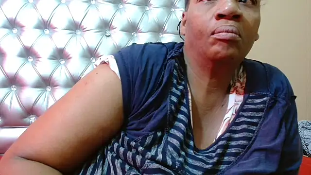 tinagiant online show from September 2025 05:30:01 AM