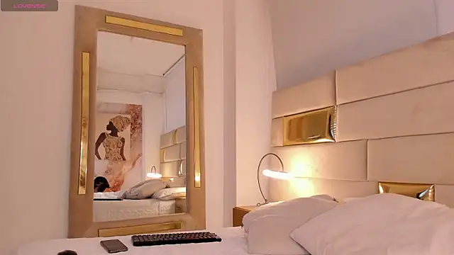 Snapshot of Arii_stone chatting on March 2025 10:00:02 AM Arii stone online show from March 2025 10:00:02 AM