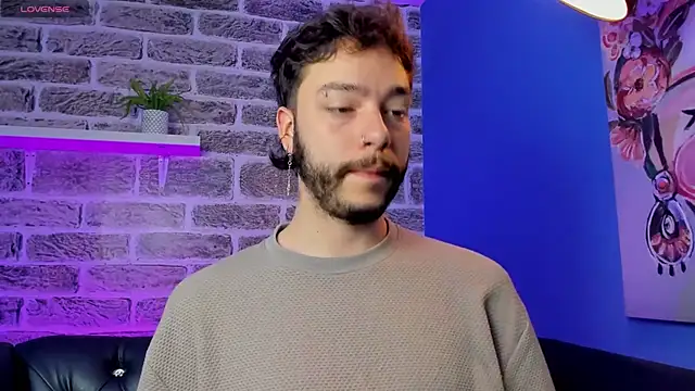 Snapshot of noah_ricci chatting on June 2026 12:07:01 PM noah ricci online show from June 2026 12:07:01 PM