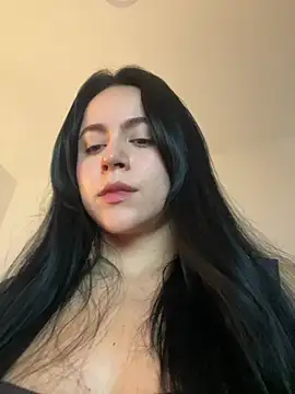 Snapshot of CoralineKam1 chatting on March 2025 09:59:01 PM CoralineKam1 online show from March 2025 09:59:01 PM