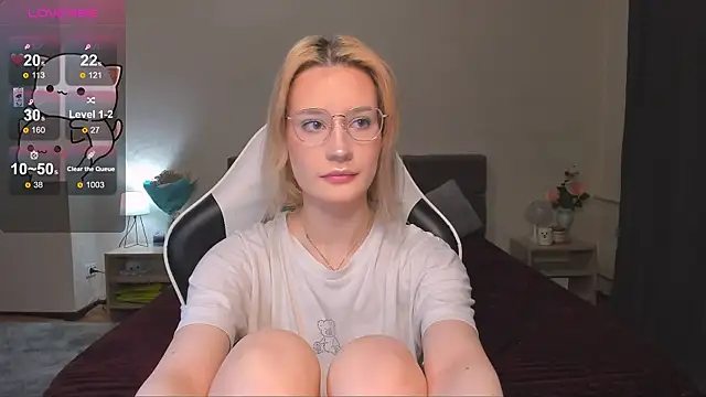 DearLia online show from January 2025 06:33:02 PM