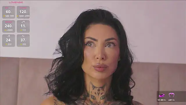 angelinaRae online show from October 2025 04:18:01 PM