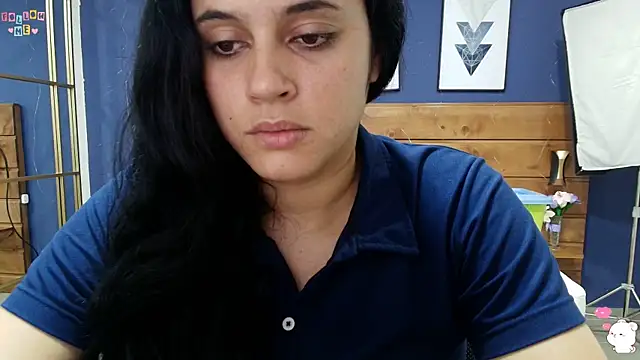 dahiana spark online show from September 2025 08:12:02 PM