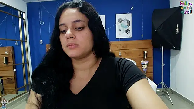 dahiana spark online show from November 2025 08:19:01 PM