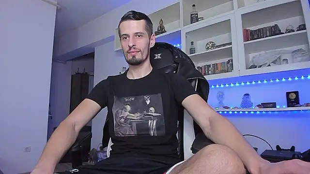 ToddClaytonn online show from December 2024 01:22:01 PM