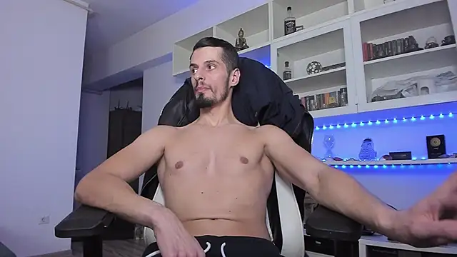 ToddClaytonn online show from December 2024 10:36:01 PM