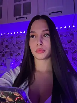 EricaWalls online show from January 2025 03:25:02 PM