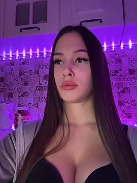 EricaWalls online show from February 2025 09:06:02 PM