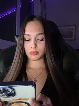 EricaWalls online show from October 2025 10:29:02 PM