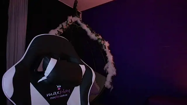 vanelope11 online show from September 2025 02:57:02 AM