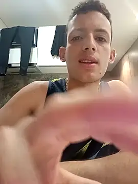 Duvan Martinez23 online show from May 2026 09:58:01 AM