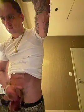 PeytonJohnn online show from November 2025 08:11:02 AM