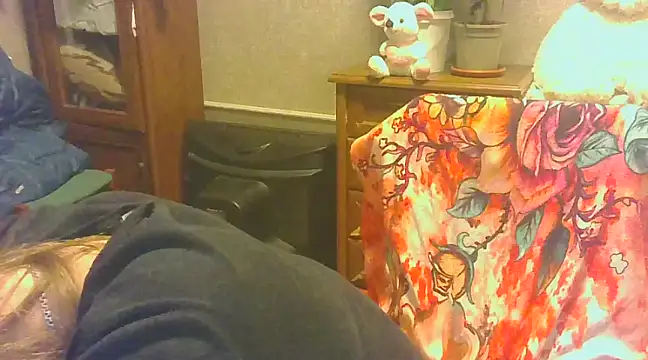 Manulyonok51 online show from February 2025 01:13:02 AM