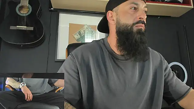 axxelrich  online show from February 2025 10:43:02 AM