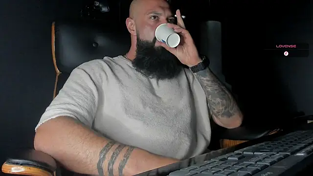 axxelrich  online show from September 2025 05:35:02 PM