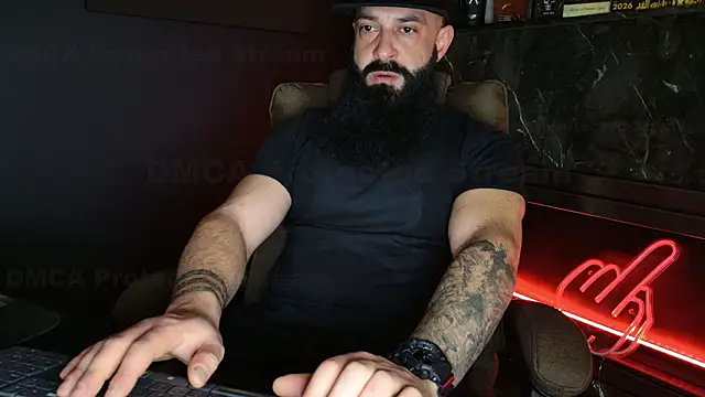 Snapshot of axxelrich_ chatting on February 2026 05:01:01 AM axxelrich online show from February 2026 05:01:01 AM