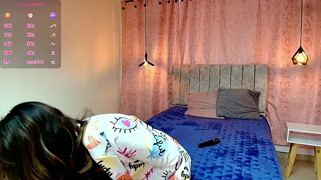 VioletaScott  online show from March 2025 12:43:02 PM