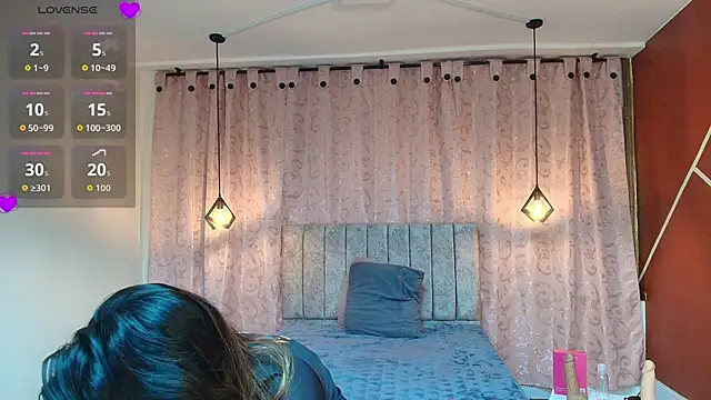 VioletaScott  online show from November 2025 12:16:01 PM