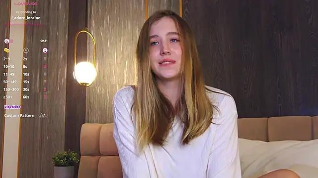 LoraineLuff online show from January 2025 12:01:01 AM