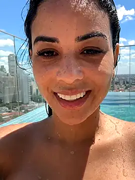 Snapshot of Laisabrazil chatting on October 2025 04:29:02 PM Laisabrazil online show from October 2025 04:29:02 PM