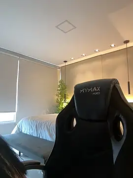 Snapshot of Laisabrazil chatting on November 2025 04:18:02 PM Laisabrazil online show from November 2025 04:18:02 PM