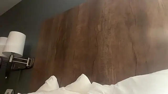 Snapshot of londonsfantasy chatting on February 2026 05:34:02 AM londonsfantasy online show from February 2026 05:34:02 AM