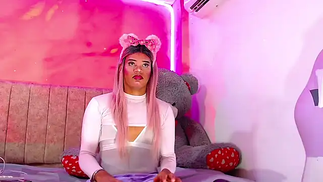 vanessa nauthygirls online show from March 2025 06:42:01 PM