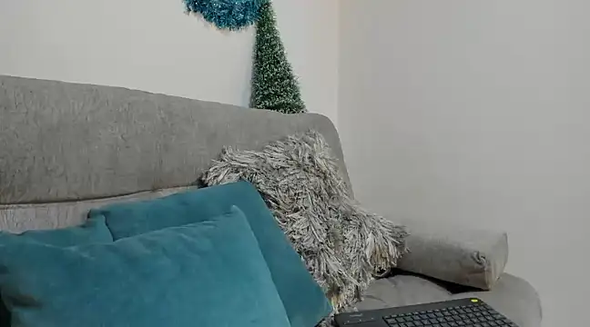 julian wallace online show from January 2025 01:04:02 AM