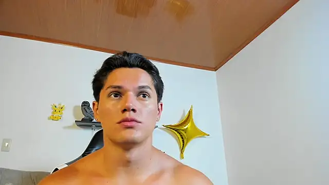 julian wallace online show from November 2025 07:18:02 PM