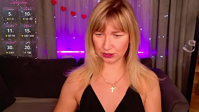 MilaBott online show from February 2025 06:26:02 PM