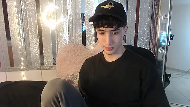 gojo satoru 18 online show from February 2025 05:53:01 PM