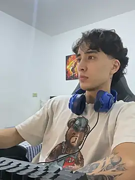 Snapshot of gojo_satoru_18 chatting on May 2026 11:53:02 PM gojo satoru 18 online show from May 2026 11:53:02 PM