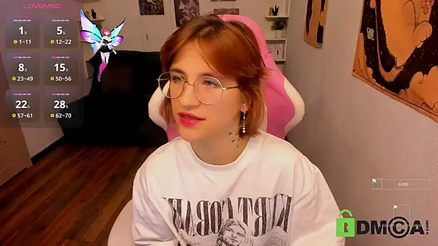 Moon13152 online show from November 2025 09:13:02 PM