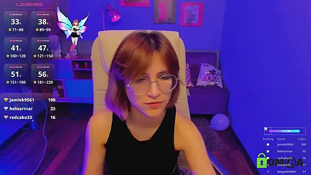 Moon13152 online show from November 2025 04:35:01 AM