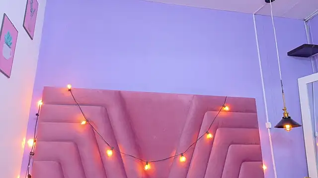 Beautifulskinny18 online show from November 2025 07:51:02 PM