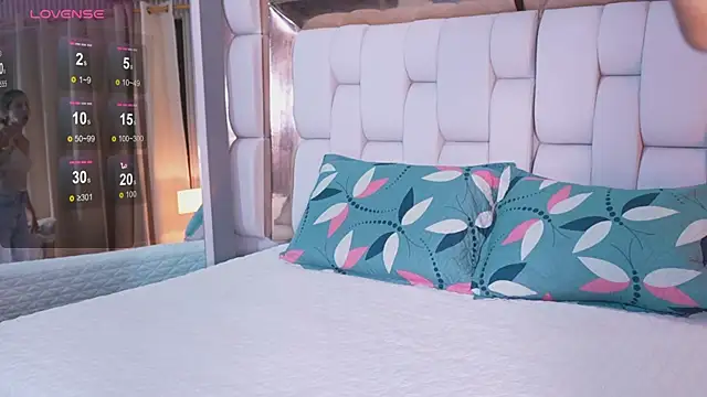 Beautifulskinny18 online show from April 2026 07:58:02 PM