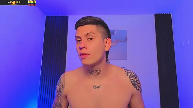 Snapshot of Yeiko_Romero_ chatting on July 2026 05:18:02 PM Yeiko Romero online show from July 2026 05:18:02 PM
