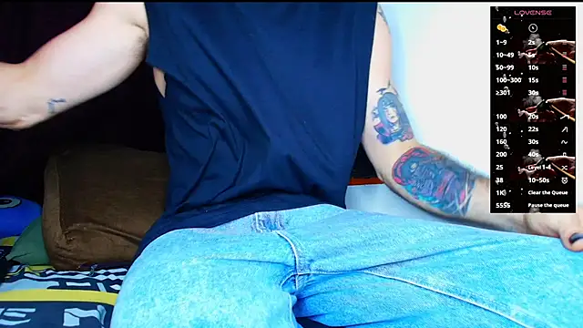 Thomass00 online show from November 2025 02:11:02 AM