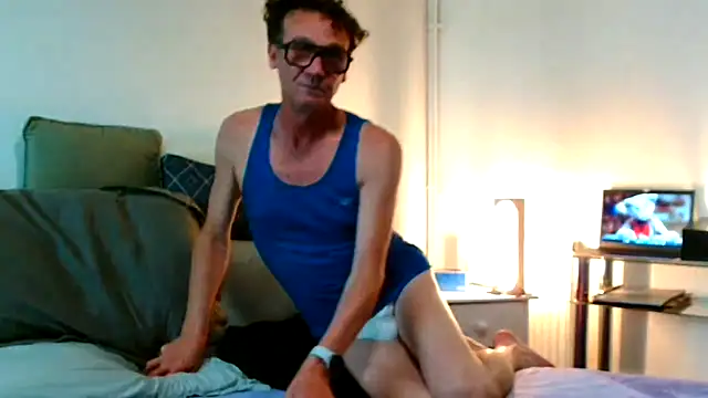 ImYourXtoy online show from July 2026 06:00:01 PM