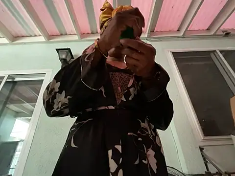 wynterheat online show from February 2025 07:28:01 PM