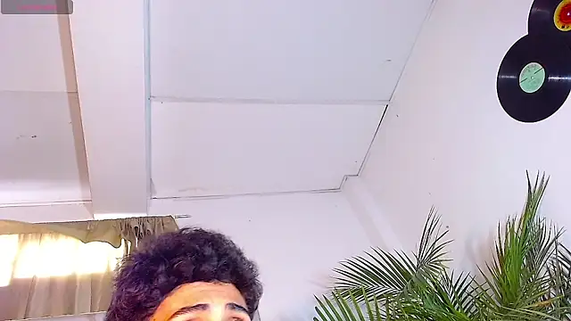 RyanRizzo online show from January 2025 08:02:01 PM