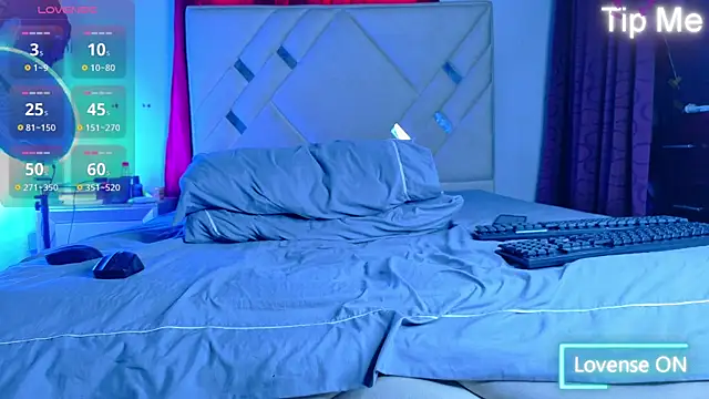 Rich boy01 online show from July 2026 03:43:01 PM