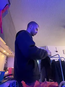 Greyoff online show from December 2024 11:02:01 AM