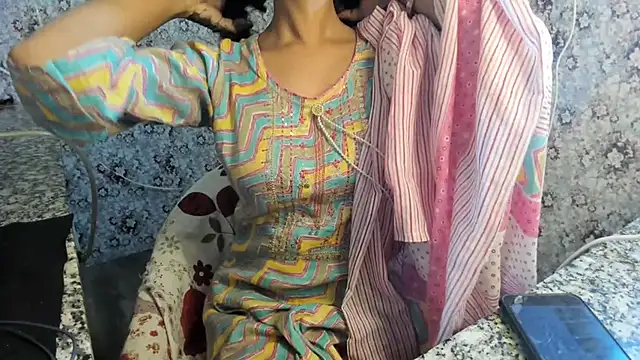 aarjulove online show from March 2025 05:46:01 PM