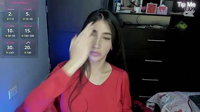 Emilytafur online show from April 2026 12:14:02 AM