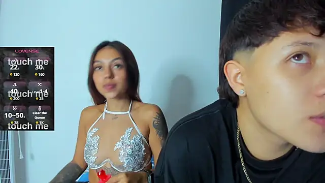 violet casper  online show from December 2024 06:28:01 AM